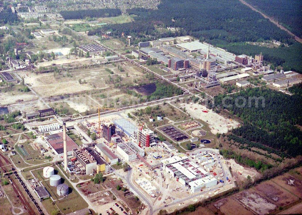 Aerial photograph Premnitz - Modernisierungs- und Neubauarbeiten auf dem Werksgelände der MÄRKISCHEN FASER AG in Premnitz (Parkstraße, 14727 Premnitz, Tel.: 03386-242888).