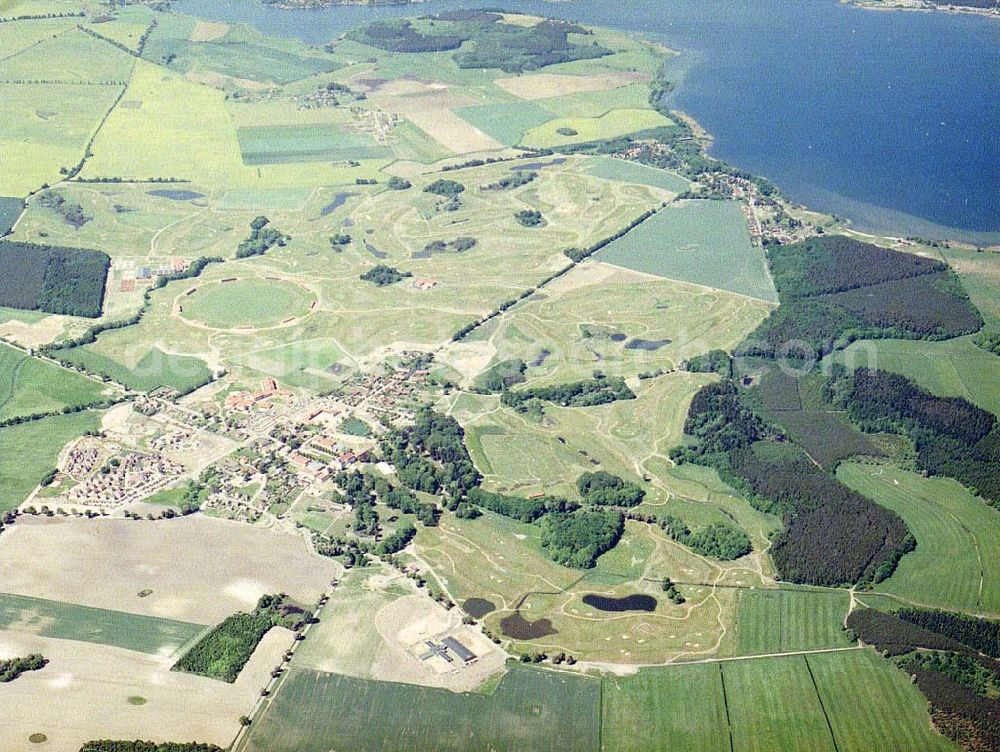 Göhren-Lebbin bei Waren/Müritz - MV from the bird's eye view: Golf- & Country Club Fleesensee.Ein Objekt der Fleesensee GmbH & CO Sportanlagen KG im Tannenweg 1 in 17213 Göhren - Lebbin. Tel.: 039932-80400 / Fax.: 039932-804020