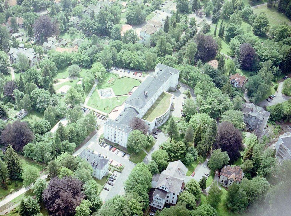 Friedrichroda from the bird's eye view: TREFF HOTEL am Burcharddtsweg 1 in 99894 Friedrichroda / Thüringen. (Treff Hotel Thüringer Wald Betriebs GmbH, Frau Münch, Tel.: 03623-3520).