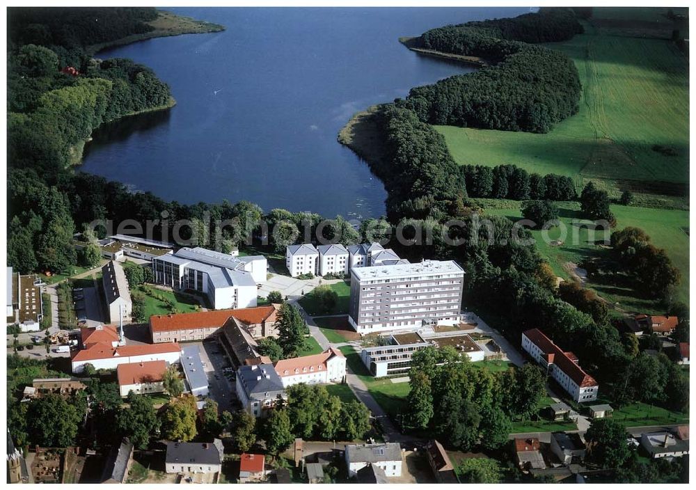 Werder / Brandenburg from the bird's eye view: Bildungszentrum der Bundesfinanzverwaltung am Plessower See an der Hauptstraße 17 in 14542 Plessow bei Werder / Havel (Tel.: 03327-4670).