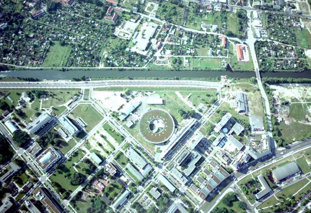 Berlin from the bird's eye view: Gelände des Berliner Elektronenspeicherring-Gesellschaft für Synchrotronstrahlung mbH (BESSY (030) 82004-0 Albert-Einstein-Str 15, 12489 Berlin BERLIN