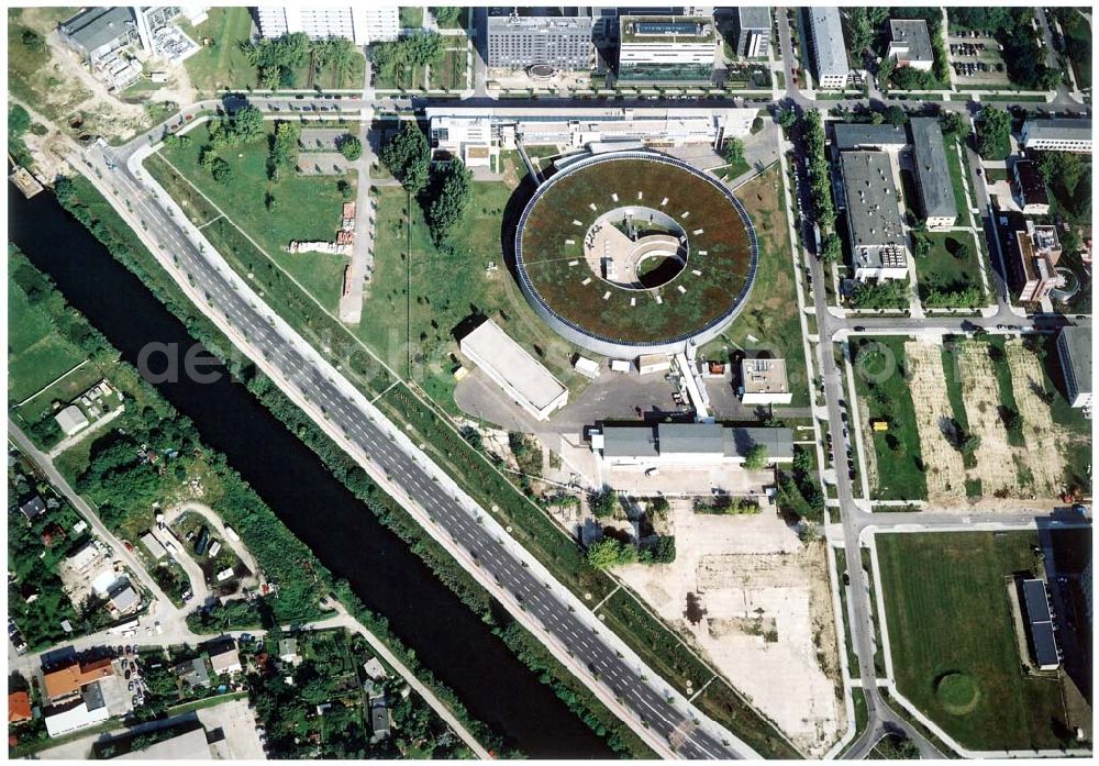 Aerial image Berlin - Gelände des Berliner Elektronenspeicherring-Gesellschaft für Synchrotronstrahlung mbH (BESSY (030) 82004-0 Albert-Einstein-Str 15, 12489 Berlin BERLIN