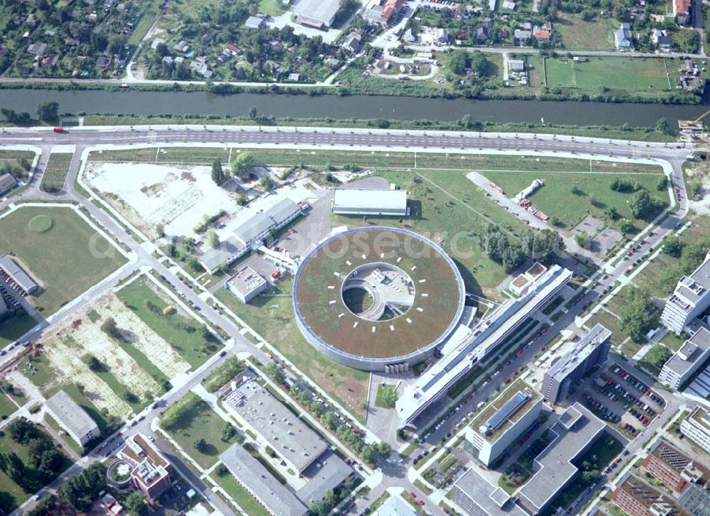 Aerial image Berlin - Gelände des Berliner Elektronenspeicherring-Gesellschaft für Synchrotronstrahlung mbH (BESSY (030) 82004-0 Albert-Einstein-Str 15, 12489 Berlin BERLIN