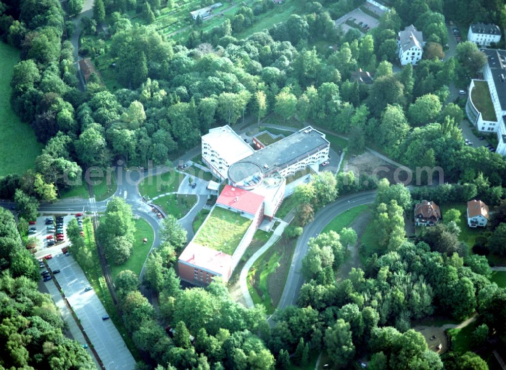 Friedrichroda / Thüringen from above - 07.09.2002 Gelände des Krankenhaus Waltershausen-Friedrichroda GmbH (03623) 350-0 Reinhardsbrunner Str. 14 99894 Friedrichroda