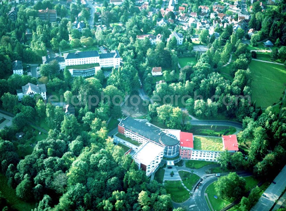 Aerial photograph Friedrichroda / Thüringen - 07.09.2002 Gelände des Krankenhaus Waltershausen-Friedrichroda GmbH (03623) 350-0 Reinhardsbrunner Str. 14 99894 Friedrichroda