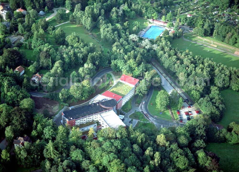 Friedrichroda / Thüringen from above - 07.09.2002 Gelände des Krankenhaus Waltershausen-Friedrichroda GmbH (03623) 350-0 Reinhardsbrunner Str. 14 99894 Friedrichroda