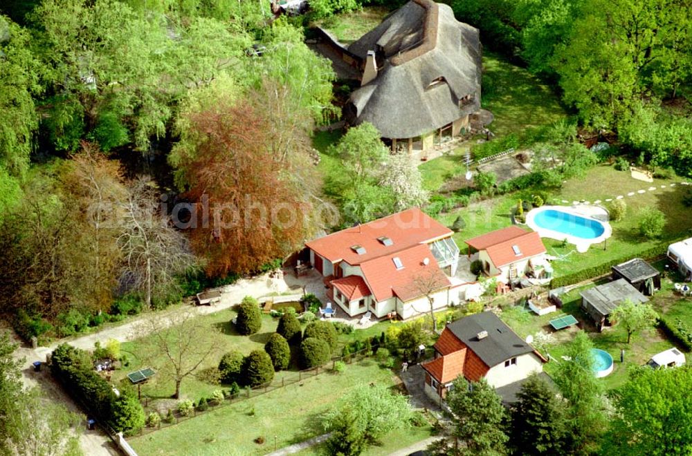 Schildow / Brandenburg from above - 02.Mai 2003 Schildow / Brandenburg (nördl. von Berlin) Wohnhaus der Fam. Rücker In den Klötzen Nr. 11 in Schildow / BRB