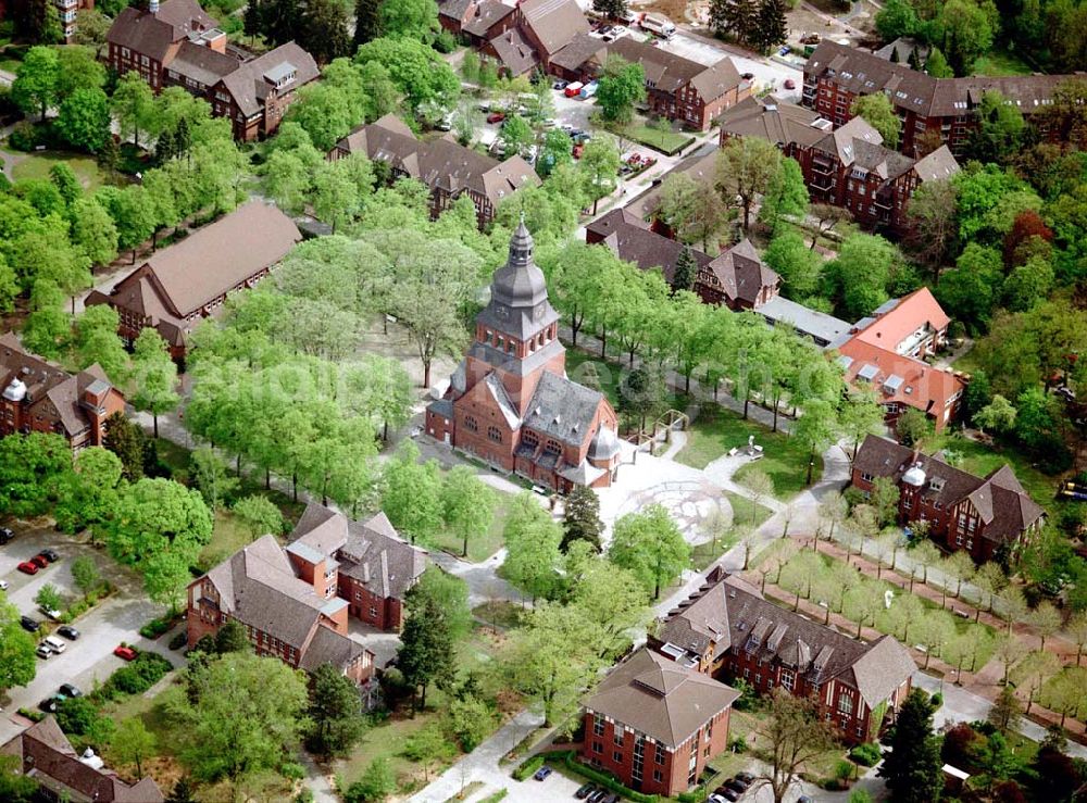 Berlin - Spandau from the bird's eye view: Gelände des Evangelisches Johannesstift an der Schönwalder Allee 26 in 13587 BERLIN. (Herr Wolfgang Kern Tel.: 030 33609373)