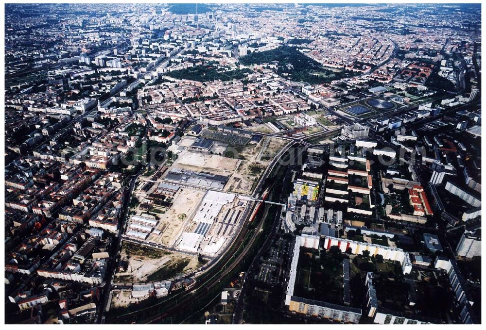 Aerial photograph Berlin - Lichtenberg - Stadtentwicklungsgebiet an der Eldenaer Straße / Landsberger Allee in Berlin Lichtenberg (Gelände der alten Schlachthöfe) - ein Projekt der SES Stadtentwicklungsgesellschaft Eldenaer Straße mbH, Thaerstraße 30/31 in 10249 BERLIN, Tel.: 030 42846133