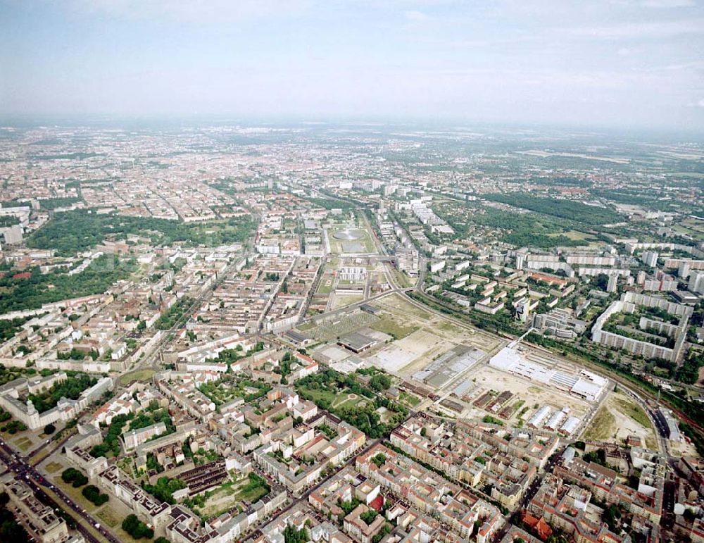 Aerial photograph Berlin - Friedrichshain - Stadtentwicklungsgebiet an der Eldenaer Straße / Landsberger Allee in Berlin Friedrichshain (Gelände der alten Schlachthöfe) - ein Projekt der SES Stadtentwicklungsgesellschaft Eldenaer Straße mbH, Thaerstraße 30/31 in 10249 BERLIN, Tel.: 030 42846133