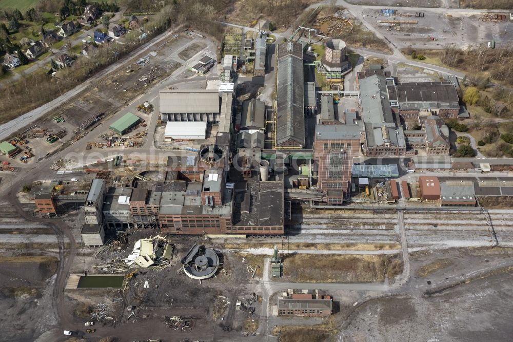 Hamm from the bird's eye view: Demolition work at the colliery Heinrich Robert mine in Hamm in the state of North Rhine-Westphalia