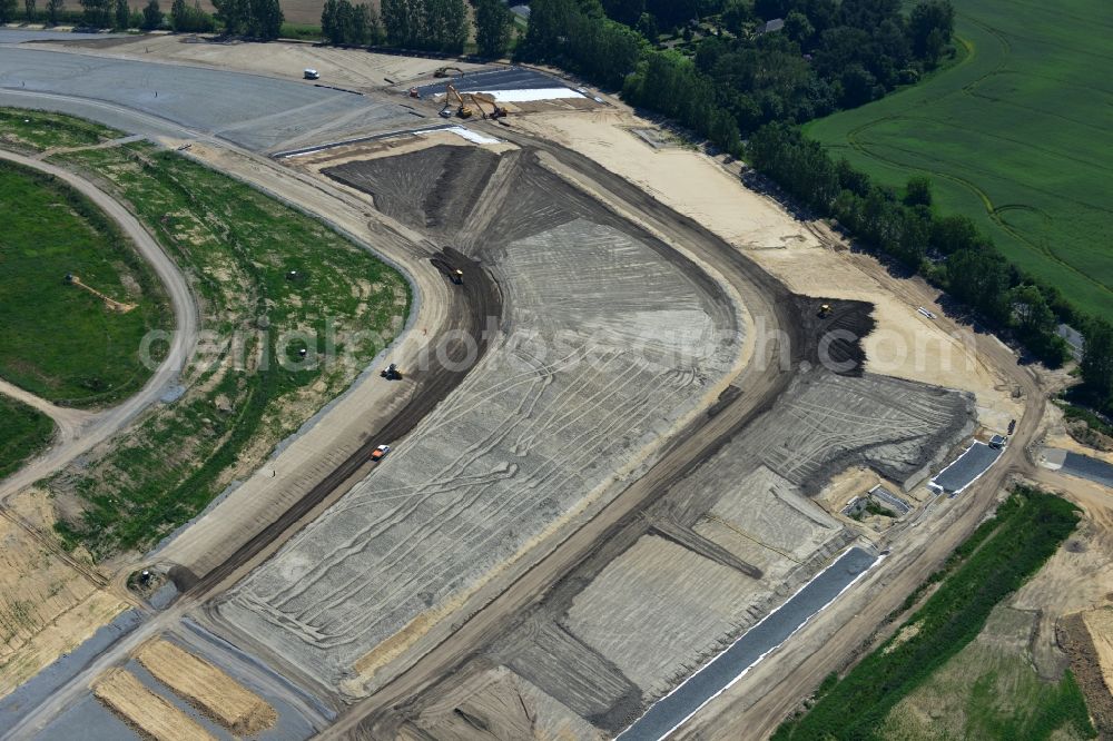 Panketal OT Schwanebeck from above - Restoration and filling works on the BSR - waste landfill Schwanebeck in Panketal in Brandenburg