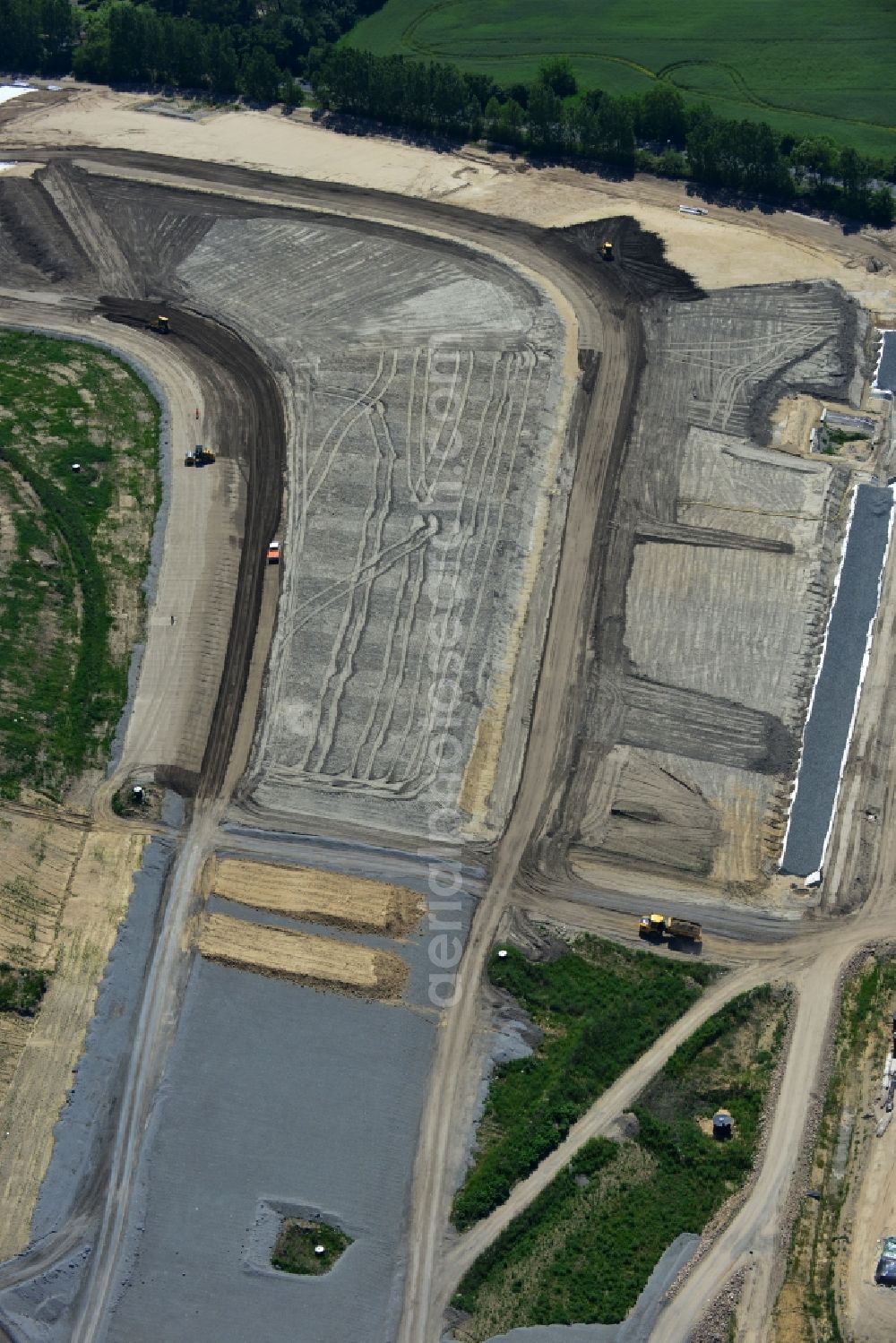 Aerial image Panketal OT Schwanebeck - Restoration and filling works on the BSR - waste landfill Schwanebeck in Panketal in Brandenburg