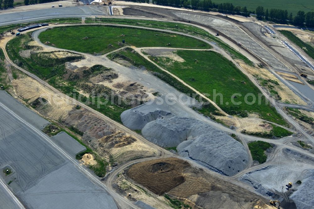 Panketal OT Schwanebeck from the bird's eye view: Restoration and filling works on the BSR - waste landfill Schwanebeck in Panketal in Brandenburg