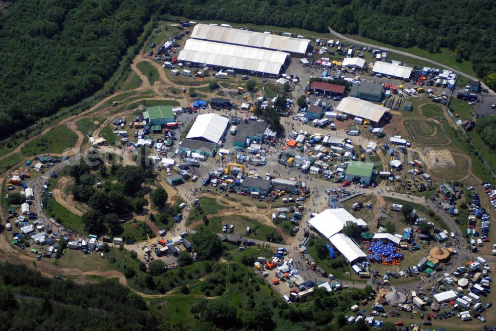 Bad Kissingen from the bird's eye view: Blick auf die Abenteuer & Allrad Messe auf dem ehemaligen NATO-Gelände in Bad Kissingen. Nahe der ehemaligen innerdeutschen Grenzen liegt das heute unbebaute NATO-Gelände Bad Kissingen. Die Aufnahme zeigt die jährlich stattfindende Abenteuer & Allrad-Messe. Weitere Informationen zu Europas größter Offroad-Messe findet sich unter