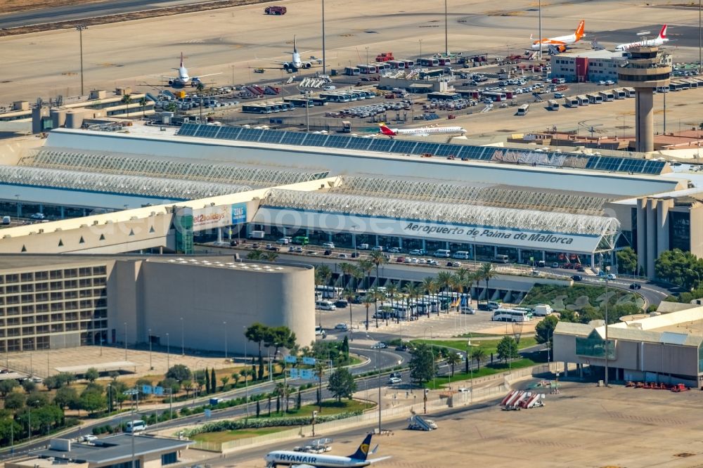 Palma from above - Dispatch building and terminals on the premises of the airport Sant Joan in the district Llevant de Palma District in Palma in Balearische Insel Mallorca, Spain