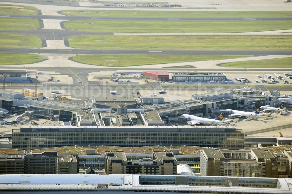 Frankfurt am Main from above - Dispatch building and terminals on the premises of the airport ... in Frankfurt in the state Hesse, Germany