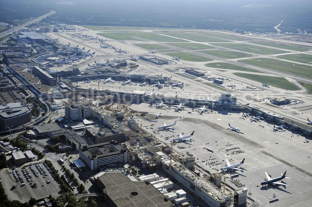 Frankfurt am Main from the bird's eye view: Dispatch building and terminals on the premises of the airport ... in Frankfurt in the state Hesse, Germany