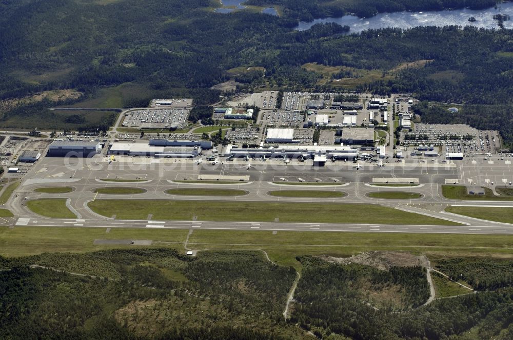 Landvetter from the bird's eye view: Dispatch building and terminals on the premises of the airport Goeteborg-Landvetter in Landvetter in Schweden