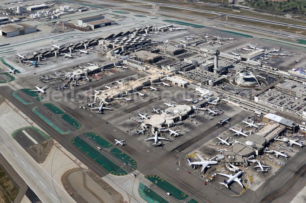 Aerial image Los Angeles - Dispatch building and terminals on the premises of the airport und international airport in Los Angeles in California, United States of America