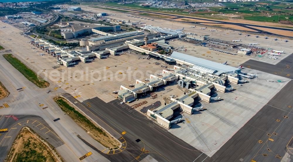 Palma from the bird's eye view: Dispatch building and terminals on the premises of the airport Palma de Mallorca in Palma in Islas Baleares, Spain