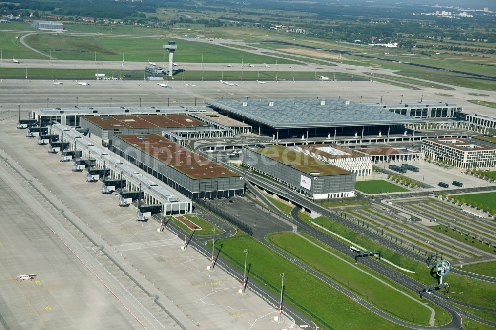 Aerial image Schönefeld - Dispatch building and terminals on the premises of the airport BER in Schoenefeld in the state Brandenburg