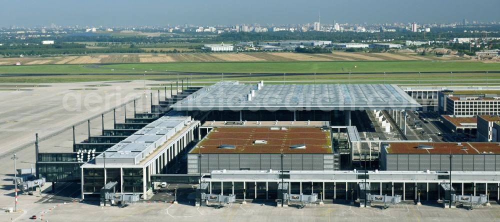 Schönefeld from above - Dispatch building and terminals on the premises of the airport BER in Schoenefeld in the state Brandenburg