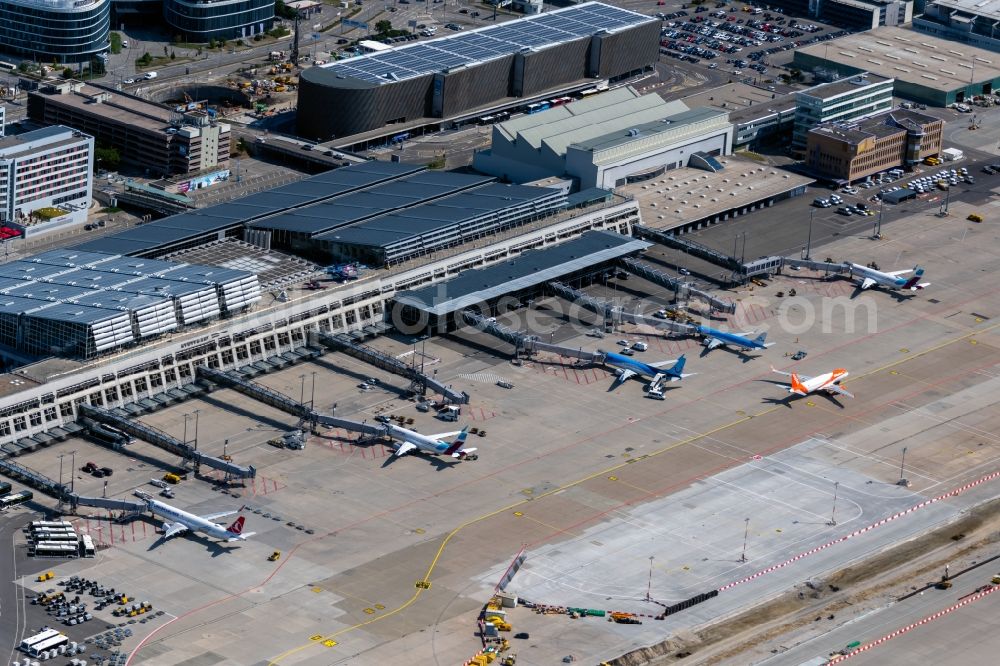 Leinfelden-Echterdingen from above - Dispatch building and terminals on the premises of the airport Stuttgart in Leinfelden-Echterdingen in the state Baden-Wuerttemberg, Germany