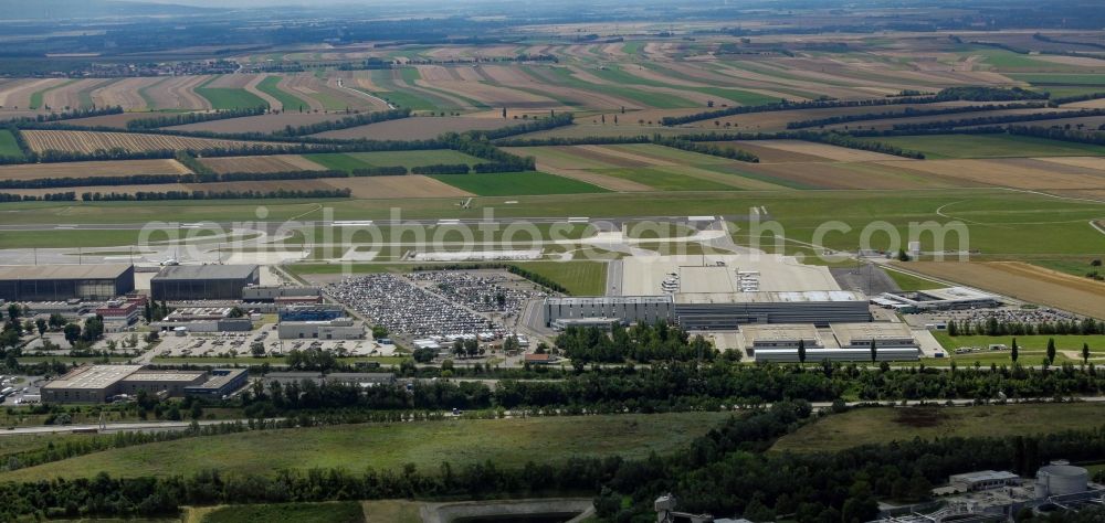 Wien from the bird's eye view: Dispatch building and terminals on the premises of the airport Schwechat in Vienna in Lower Austria, Austria