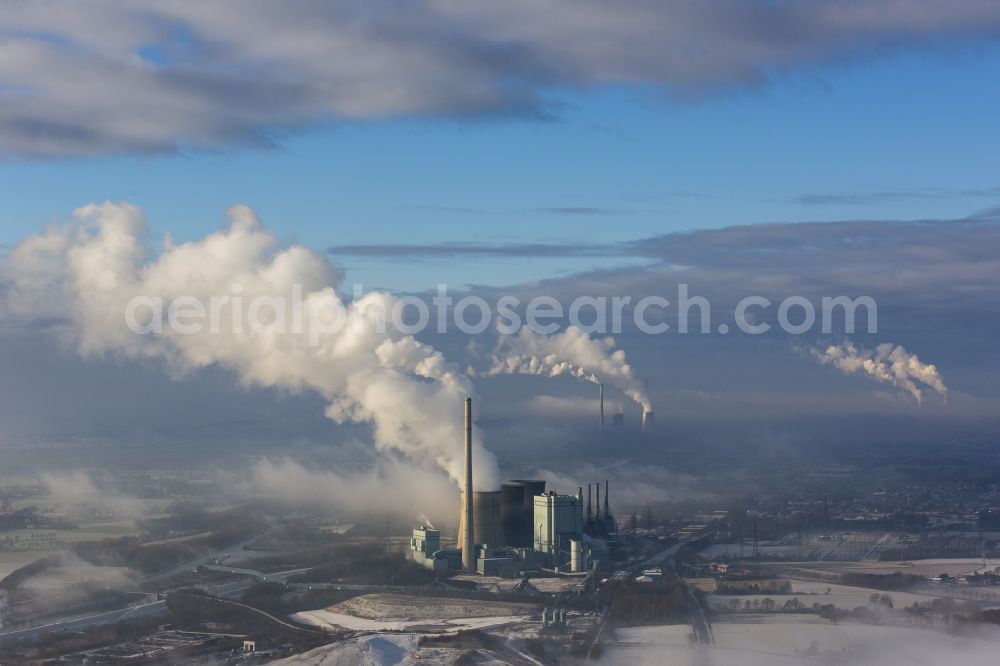 Werne from the bird's eye view: Exhaust gas clouds of coal-fired power plant RWE Power Gersteinwerk in Werne in North Rhine-Westphalia