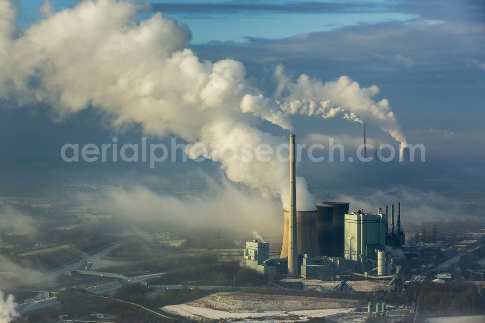 Aerial image Hamm - Exhaust gas clouds of coal-fired power plant RWE Power Gersteinwerk in Hamm in North Rhine-Westphalia