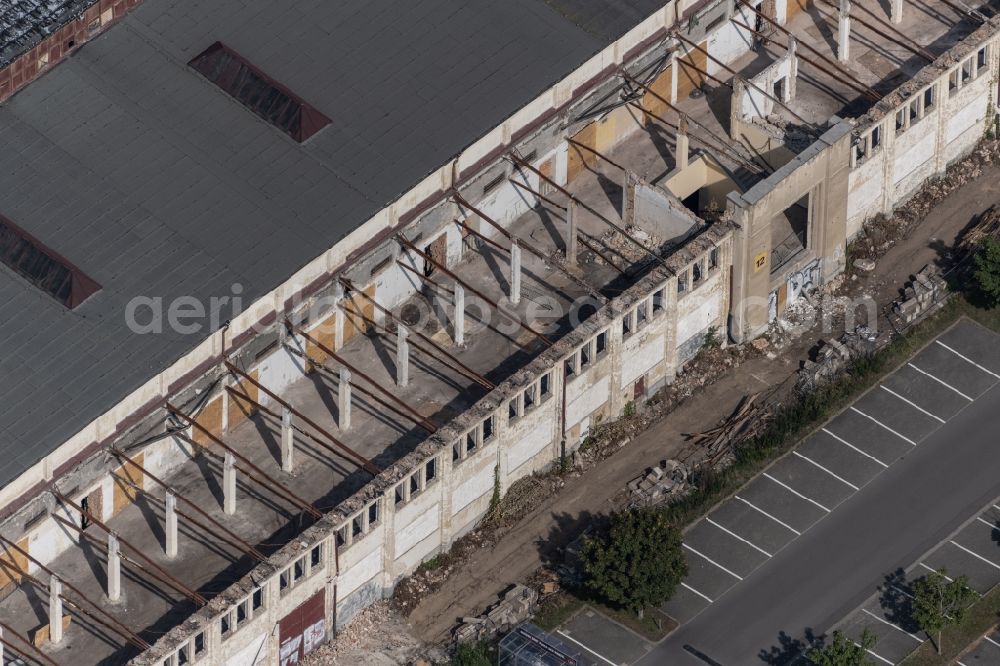 Leipzig from above - Demolished facades of the former exhibition hall 12 Achilleion at the new building of the city archives in the district Zentrum-Suedost in Leipzig in the state Saxony, Germany