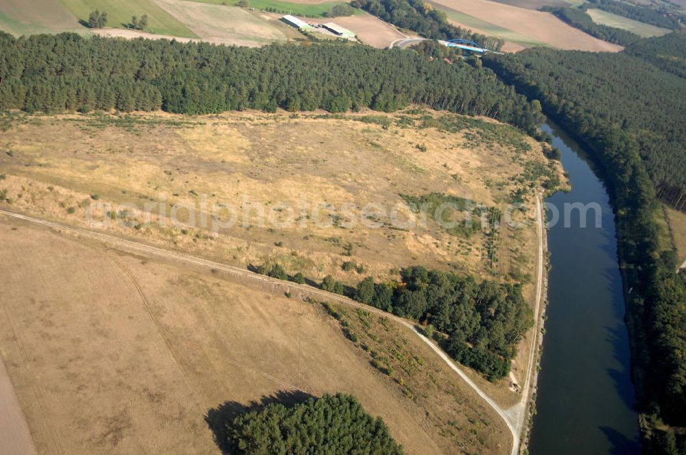 Aerial image Ihleburg - Blick auf eine Ablagerungsfläche am Elbe-Havel-Kanal bei Ihleburg. Ein Projekt des WSV: Wasserstraßen-Neubauamt Magdeburg, 39106 Magdeburg, Tel. +49(0)391 535-0, email: wna-magdeburg@wsv.bund.de