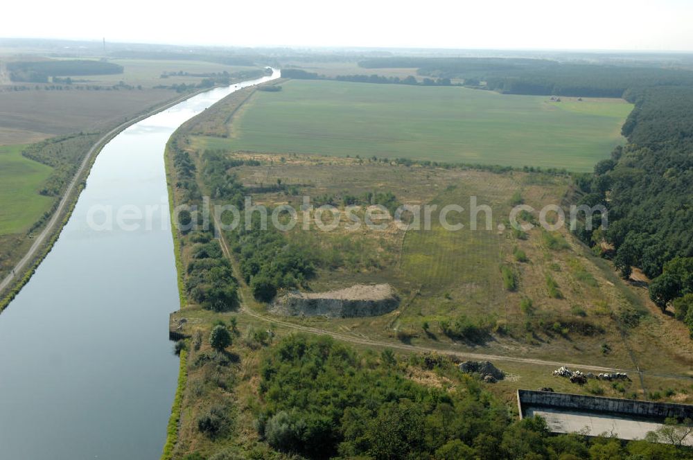 Seedorf from above - Ablagerungsflächen und Ausgleichflächen am Ufer des Elbe-Havel-Kanal bei Seedorf. Kontakt WSV: Wasserstraßen-Neubauamt Magdeburg, 39106 Magdeburg, Tel. +49(0)391 535-0, email: wna-magdeburg@wsv.bund.de