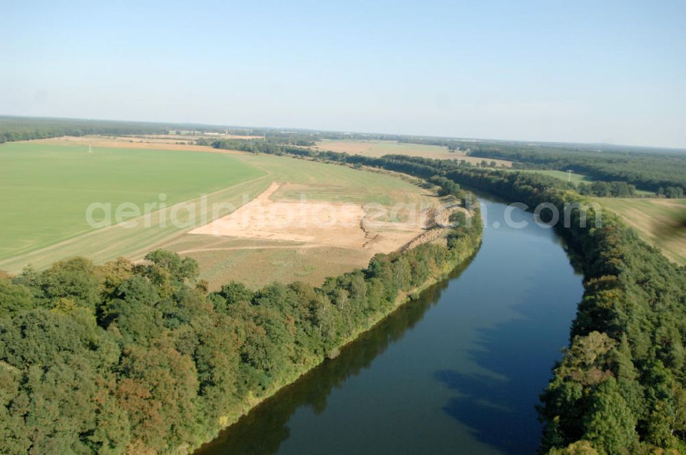 Aerial photograph Seedorf - Ablagerungsflächen und Ausgleichflächen am Ufer des Elbe-Havel-Kanal bei Seedorf. Kontakt WSV: Wasserstraßen-Neubauamt Magdeburg, 39106 Magdeburg, Tel. +49(0)391 535-0, email: wna-magdeburg@wsv.bund.de