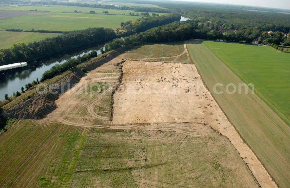 Aerial image Seedorf - Ablagerungsflächen und Ausgleichflächen am Ufer des Elbe-Havel-Kanal bei Seedorf. Kontakt WSV: Wasserstraßen-Neubauamt Magdeburg, 39106 Magdeburg, Tel. +49(0)391 535-0, email: wna-magdeburg@wsv.bund.de