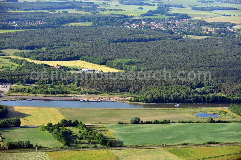 Genthin from above - Deposition surfaces at the works way bridge over the Fiener main on-site preflooder at the Elbe-Havel Canal in Genthin in the state Saxony-Anhalt