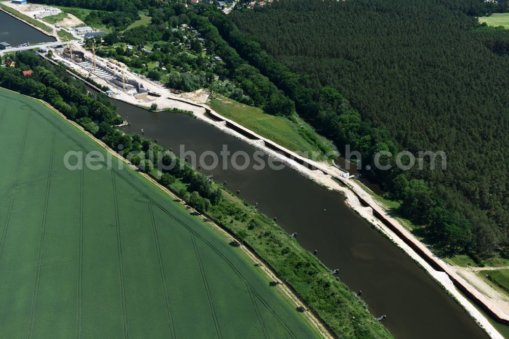 Aerial photograph Elbe-Parey - Deposition surfaces at the riverside of the Elbe-Havel Canal between the Ihleburger bridge and the Zerben sluice in Saxony-Anhalt