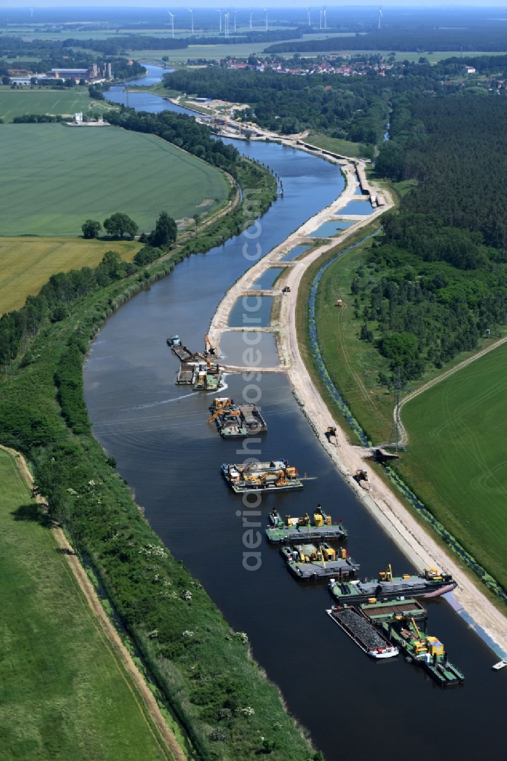 Elbe-Parey from above - Deposition surfaces at the riverside of the Elbe-Havel Canal between the Ihleburger bridge and the Zerben sluice in Saxony-Anhalt