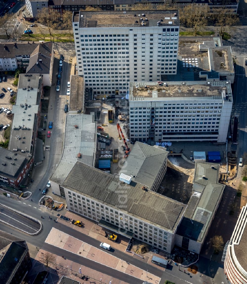 Aerial image Bochum - Demolition, demolition and unsealing work on the concrete surfaces of an office and commercial building for the construction of the Viktoria-Karree in Bochum in the federal state of North Rhine-Westphalia, Germany