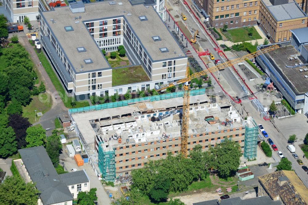 Aerial photograph Leipzig - View of the construction site for demolition of the old bed of the house at the University Hospital in Leipzig, Liebig Street in Saxony