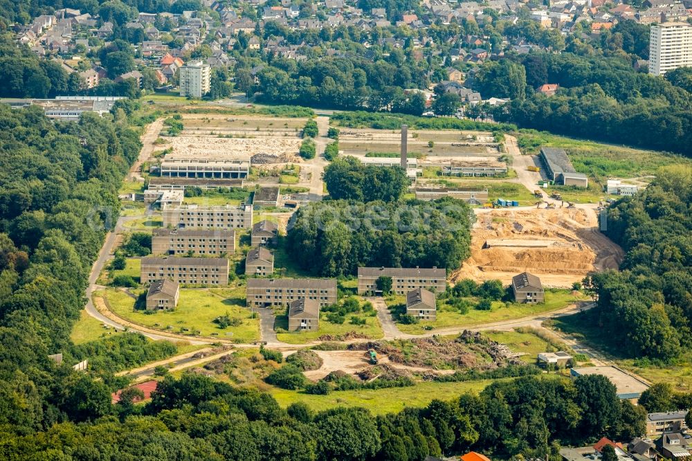 Emmerich am Rhein from above - Demolition and clearance work on the building complex of the former military barracks Moritz-von-Nassau-Kaserne in the district Huethum in Emmerich am Rhein in the state North Rhine-Westphalia, Germany