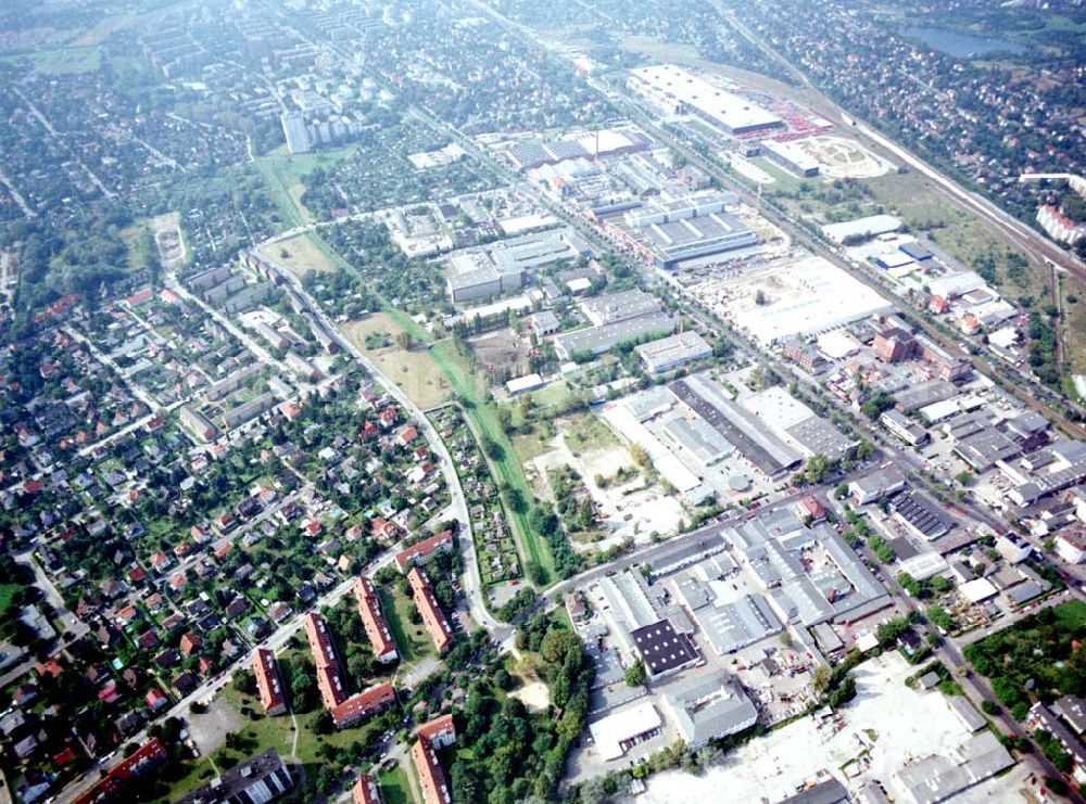 Aerial image Berlin - Spandau - Abriß- und Baufläche der Firma WAYS & FREYTAG AG am Päwesiner Weg 28 - 30 in Berlin - Spandau.