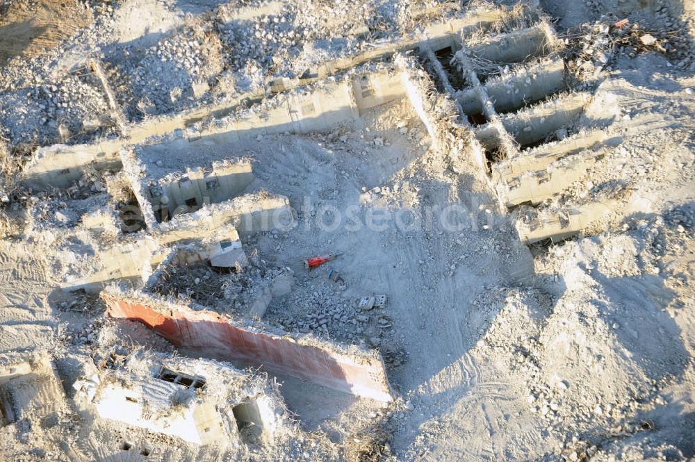 Stendal - Arneburg from the bird's eye view: Blick auf die Abrissarbeiten an den Resten der Reaktorblöcke, der Bauruine des nie in Betrieb gegangenen Atomraftwerk, Arneburg bei Stendal in Sachsen-Anhalt. View of the ruined building of the reactor. The reactor in Stendal, Arneburg in Saxony-Anhalt, never gone into operation.