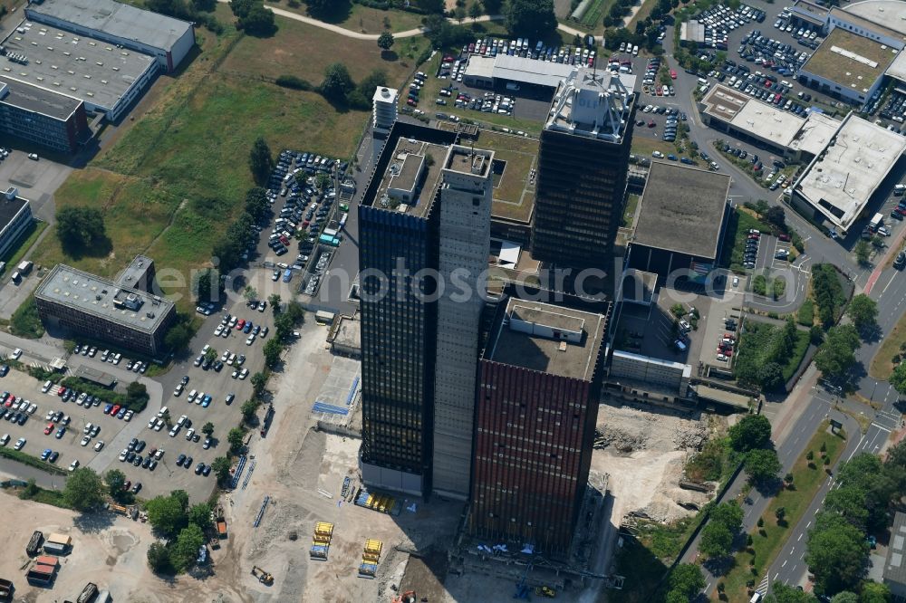 Aerial image Köln - Dismantling of high-rise buildings Die Welle in the district Raderthal in Cologne in the state North Rhine-Westphalia, Germany