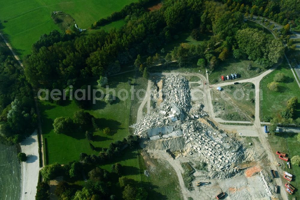 Klink from above - Demolition and disposal work on the remains of the ruins of Mueritz-Hotel on Seeblick in Klink in the state Mecklenburg - Western Pomerania, Germany