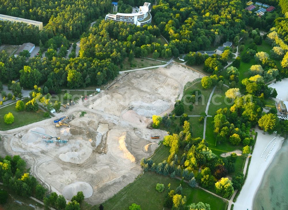 Klink from the bird's eye view: Demolition and disposal work on the remains of the ruins of Mueritz-Hotel on Seeblick in Klink in the state Mecklenburg - Western Pomerania, Germany