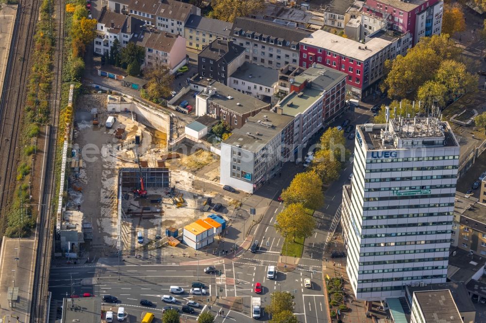 Aerial photograph Bochum - Demolition and disposal work on the remains of the ruins of car park P7 Kurt-Schumacher-Platz in Bochum at Ruhrgebiet in the state North Rhine-Westphalia, Germany