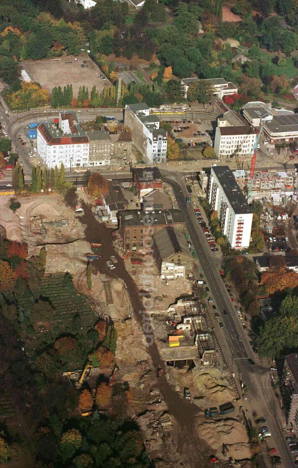 Berlin-Friedrichshain from the bird's eye view: Abriß des Geländes der ehem. Schultheißbrauerei / Jede Verwendung nur mit Urheberangabe: 