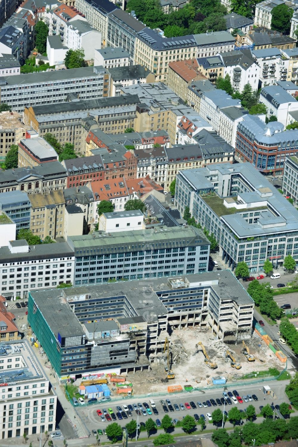 Aerial image Leipzig - Demolition of the ruins of the old Robotron - Company - building in Leipzig in Saxony